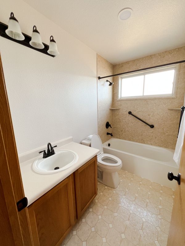 Top Bathroom Remodeling Companies in Camarillo, CA